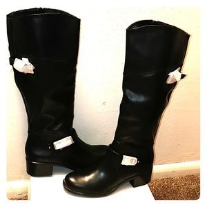 Brand New Alfani Boots